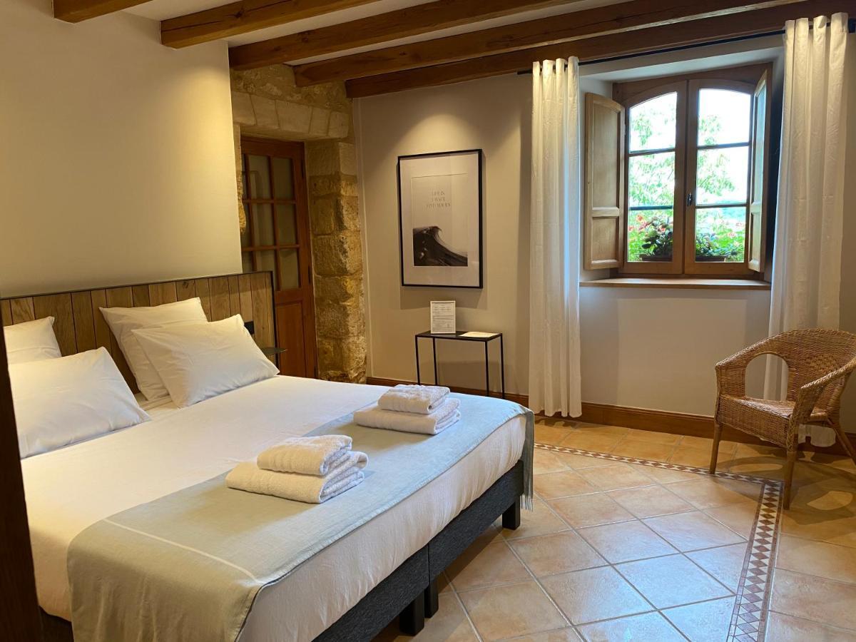 Domaine De Cazal - Chambres D'Hotes Avec Piscine Au Coeur De 26 Hectares De Nature Preservee Saint-Cyprien  Exterior photo