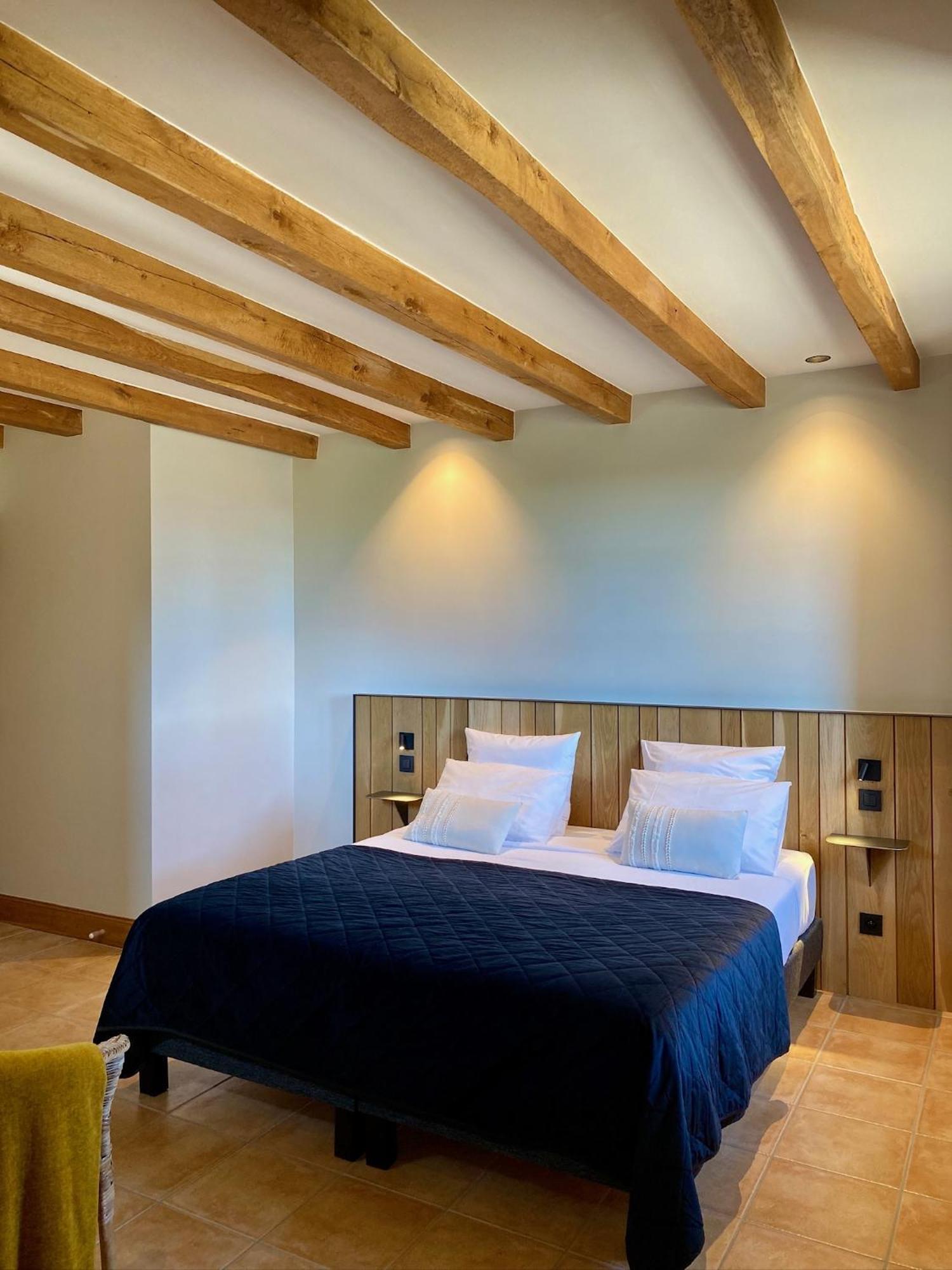 Domaine De Cazal - Chambres D'Hotes Avec Piscine Au Coeur De 26 Hectares De Nature Preservee Saint-Cyprien  Exterior photo
